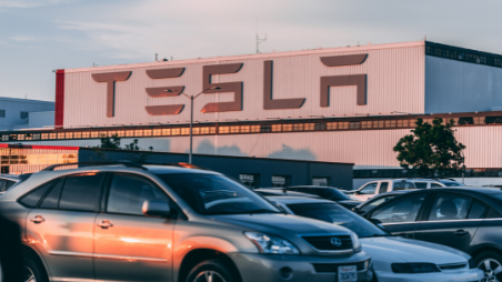 WBEN Interview: “Tesla Stock Rising While Trying To Meet Hiring Deadline”